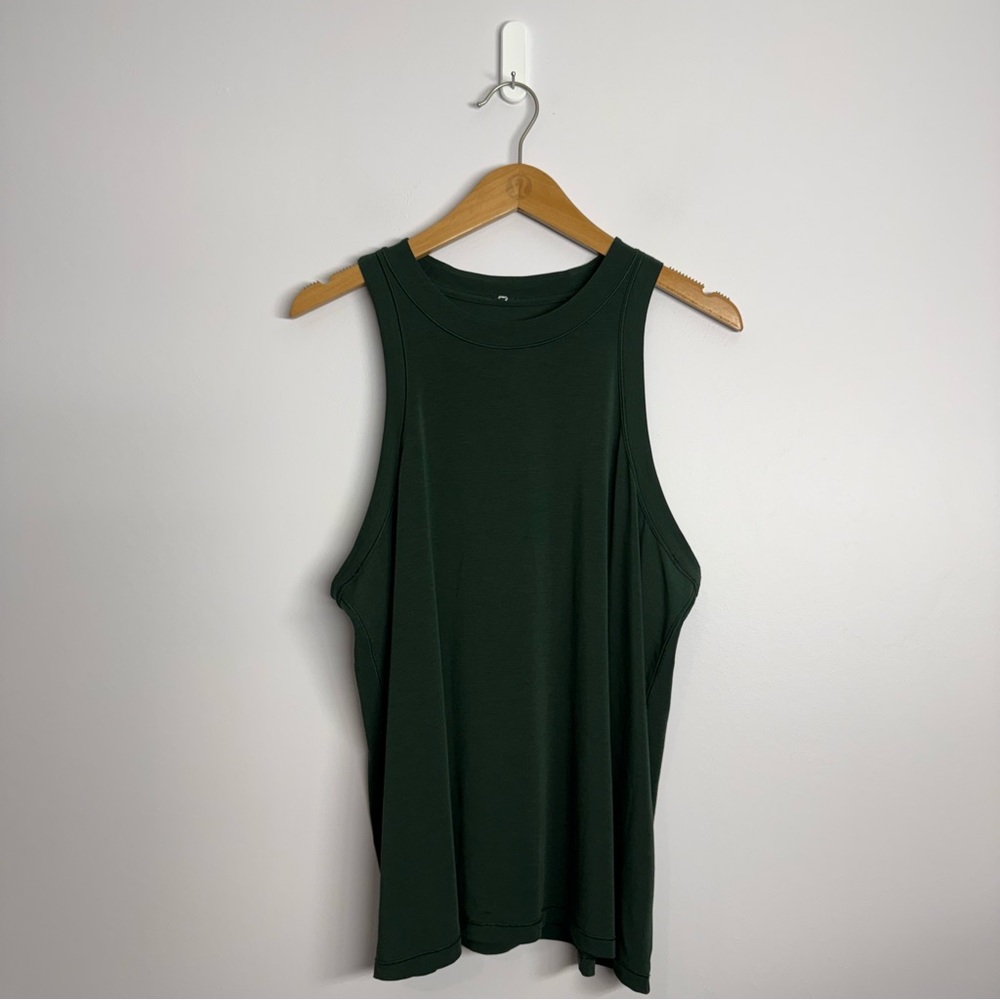 81: Lululemon Jersey Training Tank Top Legacy Green Size 14? 21” PTP - Picture 2 of 5